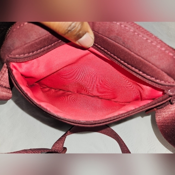 Lululemon Everywhere Belt Bag. Merlot Red - Picture 8 of 10